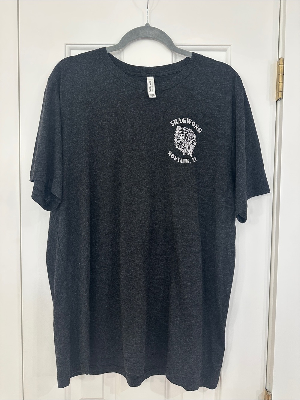 Men's Montauk Shagwong Tavern Charcoal Graphic Tee
